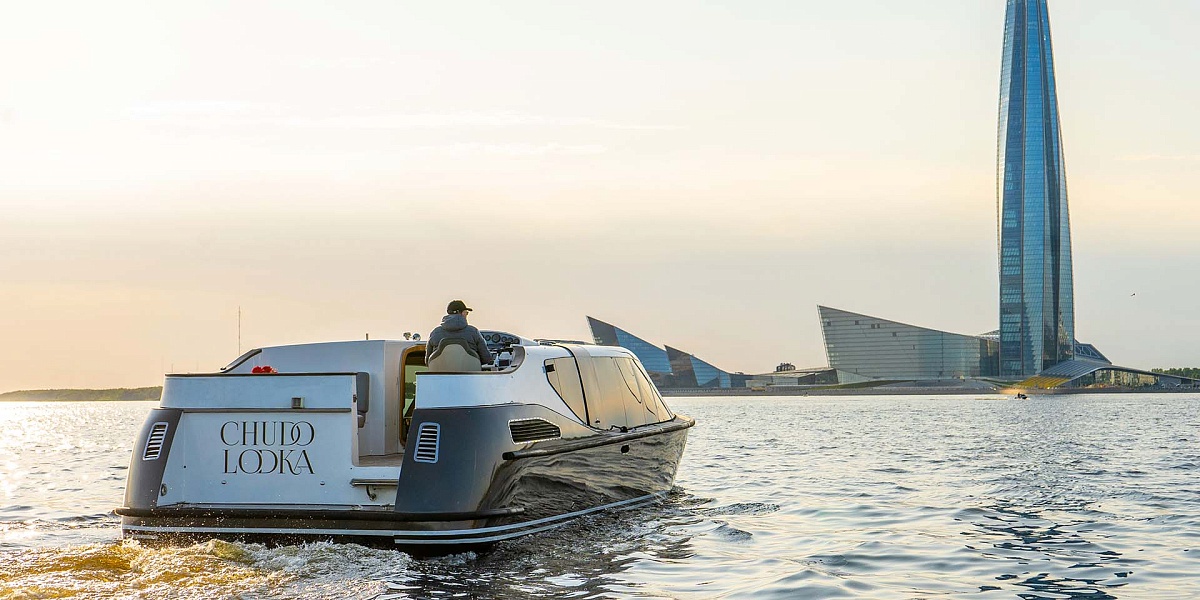 Аренда luxury tender Chudo Lodka в Санкт-Петербурге